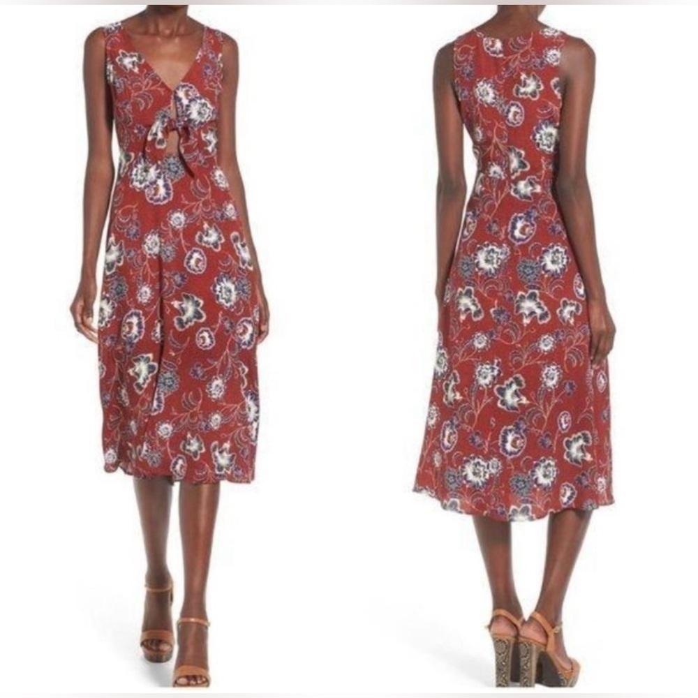 ASTR The Label Tie Front Floral Midi Dress Wine Red Burgundy Paisley Size Medium